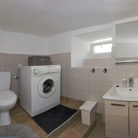 Ferienhaus Spartion Marine