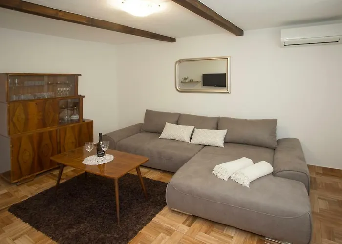 Spartion Marine * Split