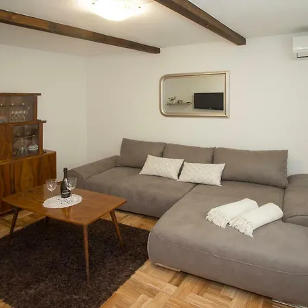 Spartion Marine * Split